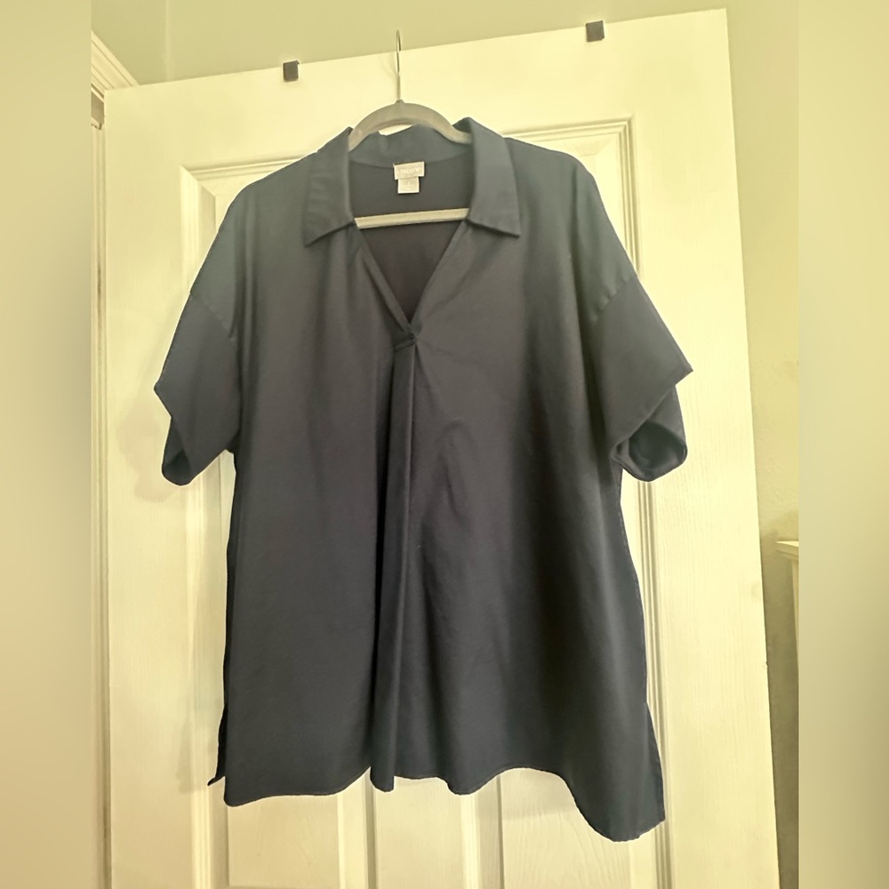 Chico's Navy Short Sleeve V-Neck Blouse
